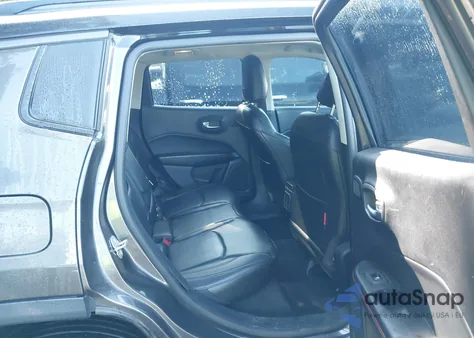 2018 Jeep Compass Trailhawk z USA, uszkodzony, nr VIN 3C4NJDDB8JT343455